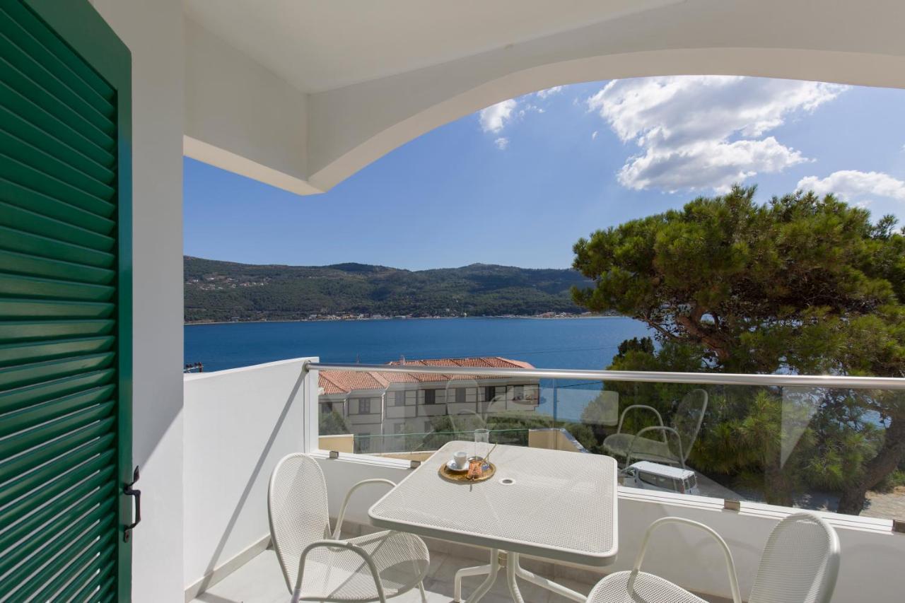 Anthemis Hotel Apartments Agia Paraskevi  Exterior foto